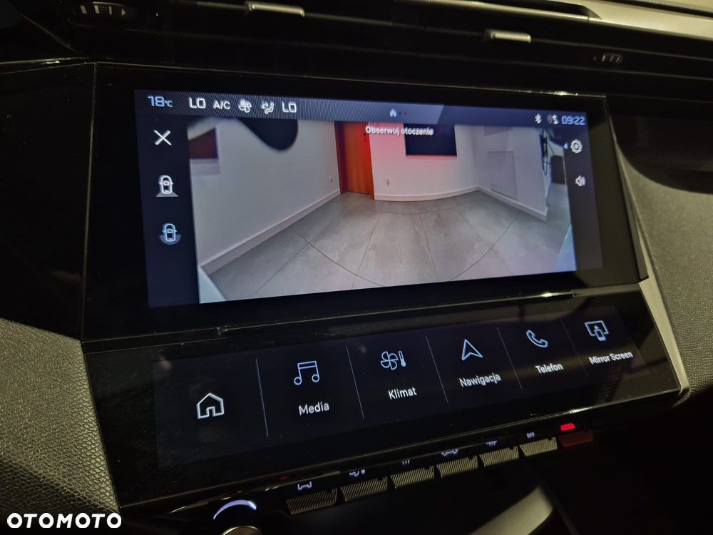 Peugeot 308 PureTech 130 EAT8 Allure - 12