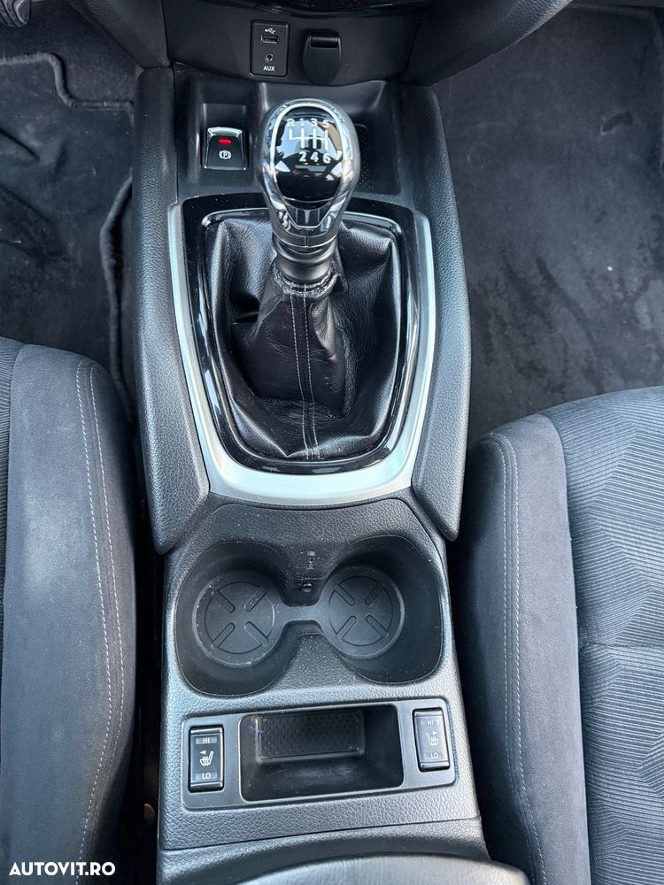 Nissan X-Trail 1.6 dCi N-Connecta - 15