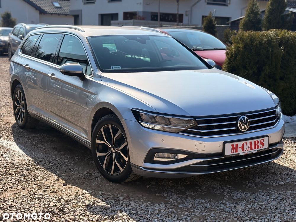 Volkswagen Passat 2.0 TDI EVO Elegance DSG - 2