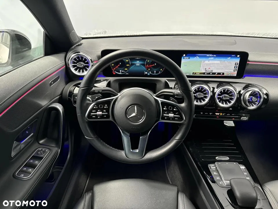 Mercedes-Benz CLA 200 Progressive 7G-DCT - 22