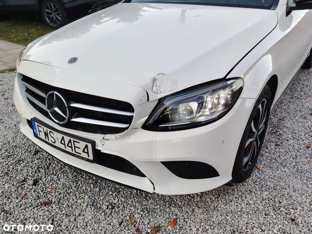 Mercedes-Benz Klasa C 200 4MATIC 9G-TRONIC - 10