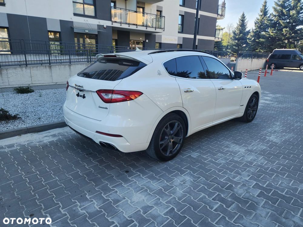 Maserati Levante Q4 - 7