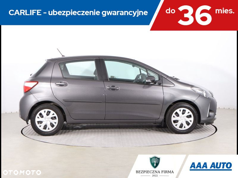 Toyota Yaris - 7