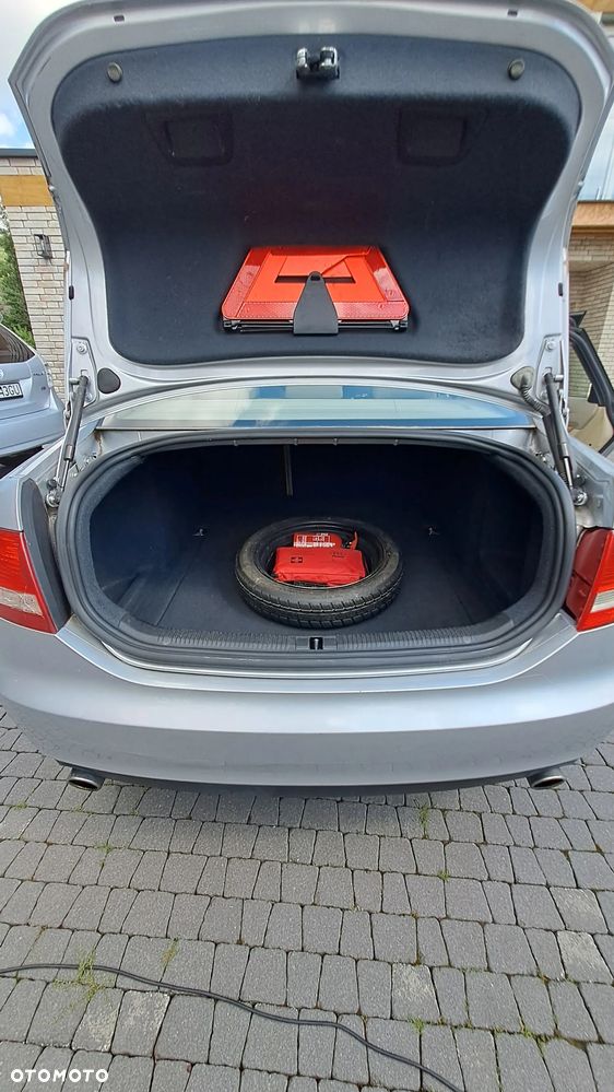 Audi A6 Limousine 2.4 Quattro - 16