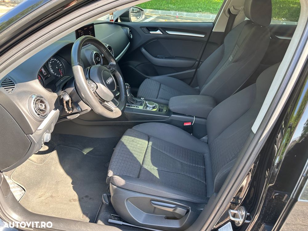 Audi A3 Sportback - 12