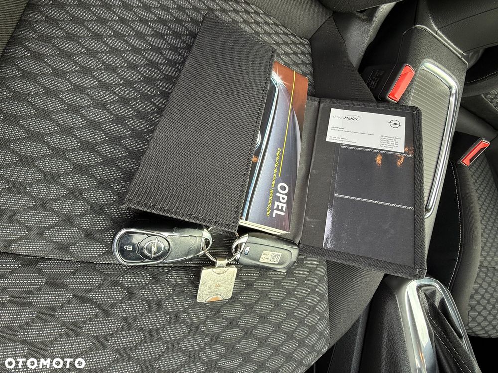 Opel Astra V 1.4 T Elite S&S - 15