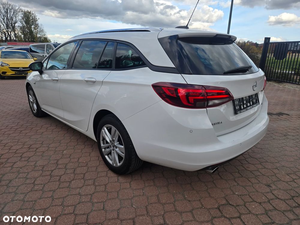 Opel Astra 1.6 BiTrb D (CDTI) Start/Stop Business - 4