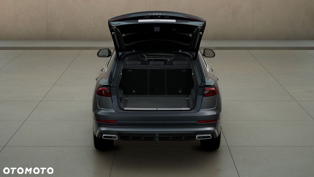 Audi Q8 - 6