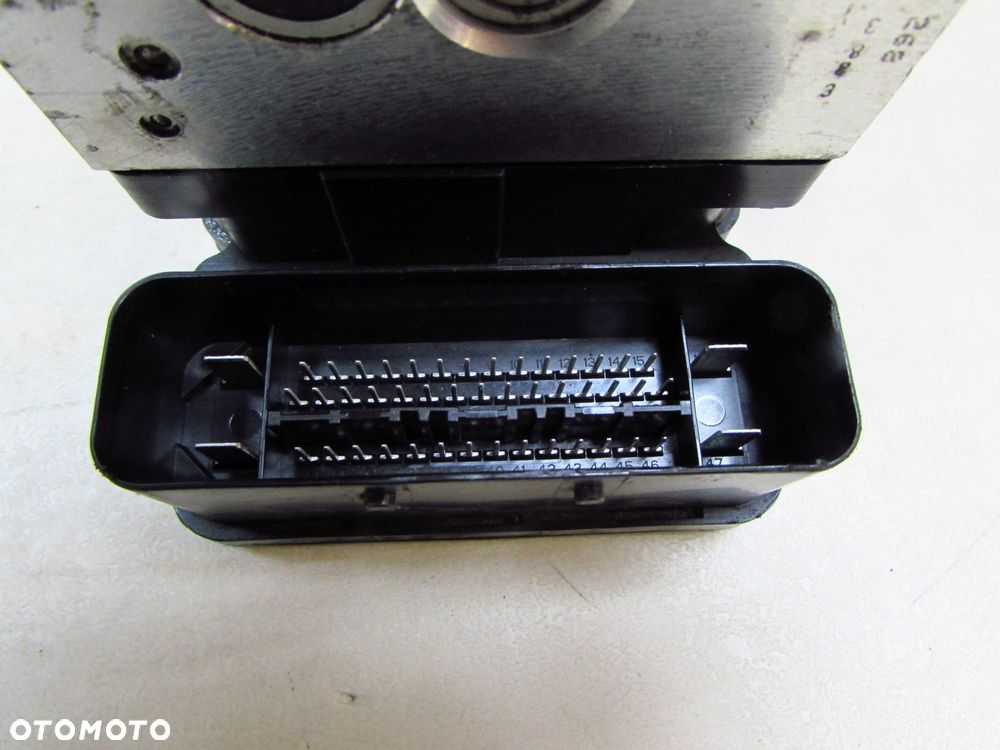 JEEP CHEROKEE LIBERTY KJ 2.8 CRD POMPA ABS STEROWNIK P52129438AC - 5