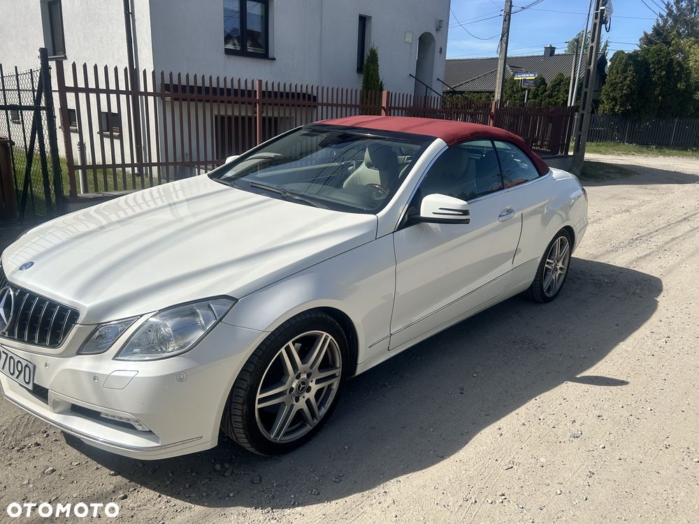 Mercedes-Benz Klasa E 350 CGI BlueEFFICIENCY 7G-TRONIC Elegance - 1