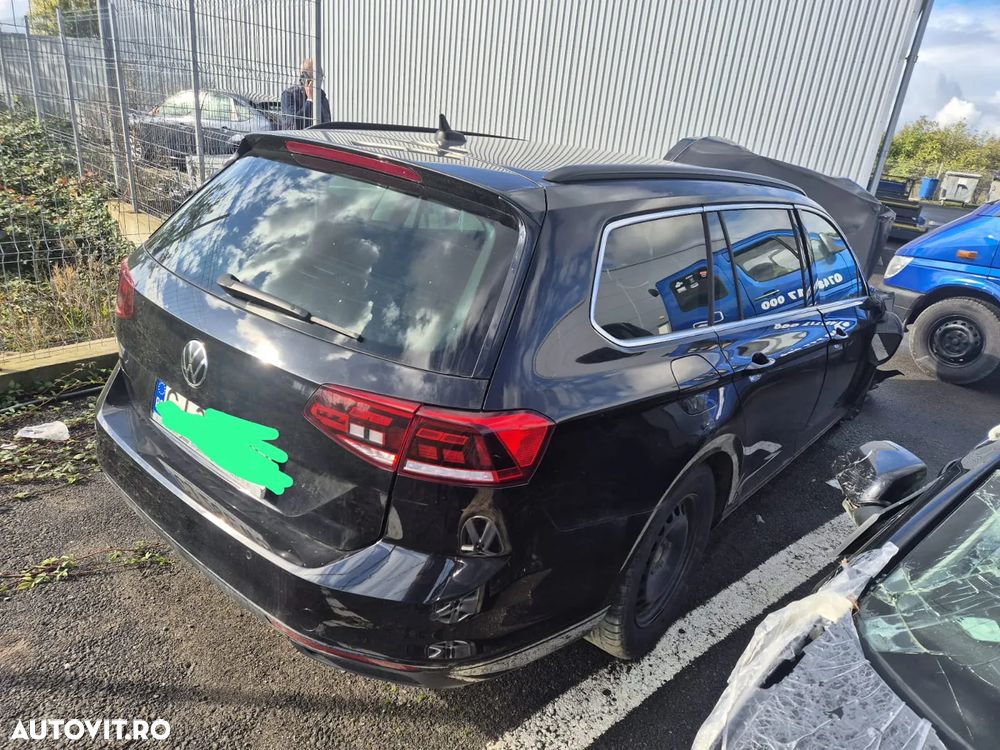 Volkswagen Passat Variant 2.0 TDI DSG Comfortline - 4