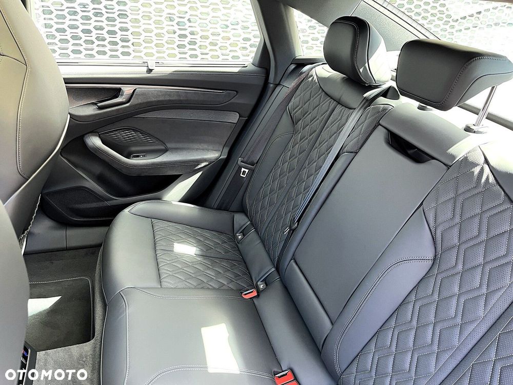 Audi A6 Limousine - 8