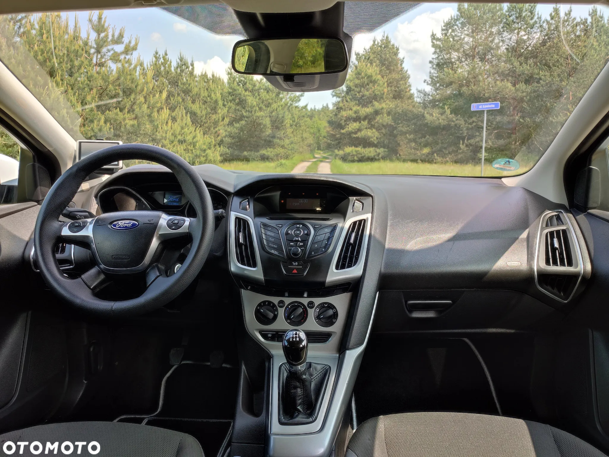 Ford Focus 1.6 Ambiente - 18