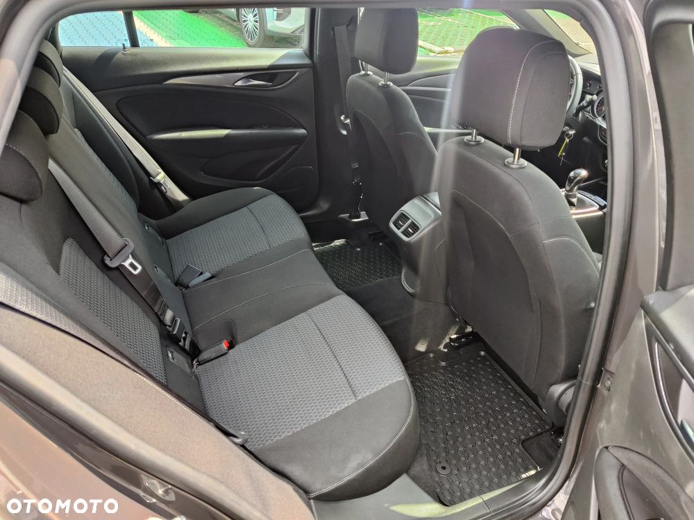 Opel Insignia 1.5 Business - 15