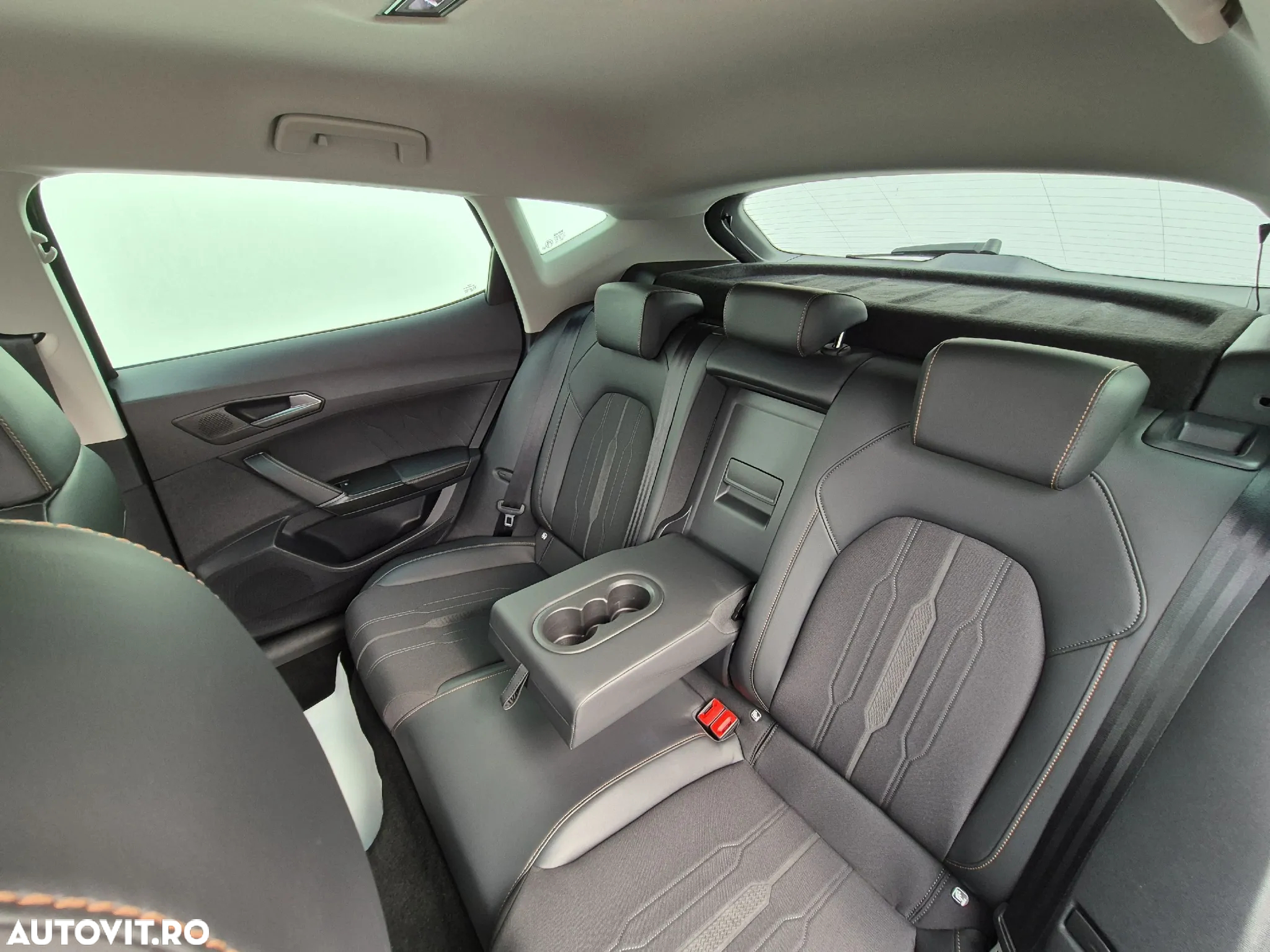 Cupra Formentor 1.4 e-Hybrid DSG - 11