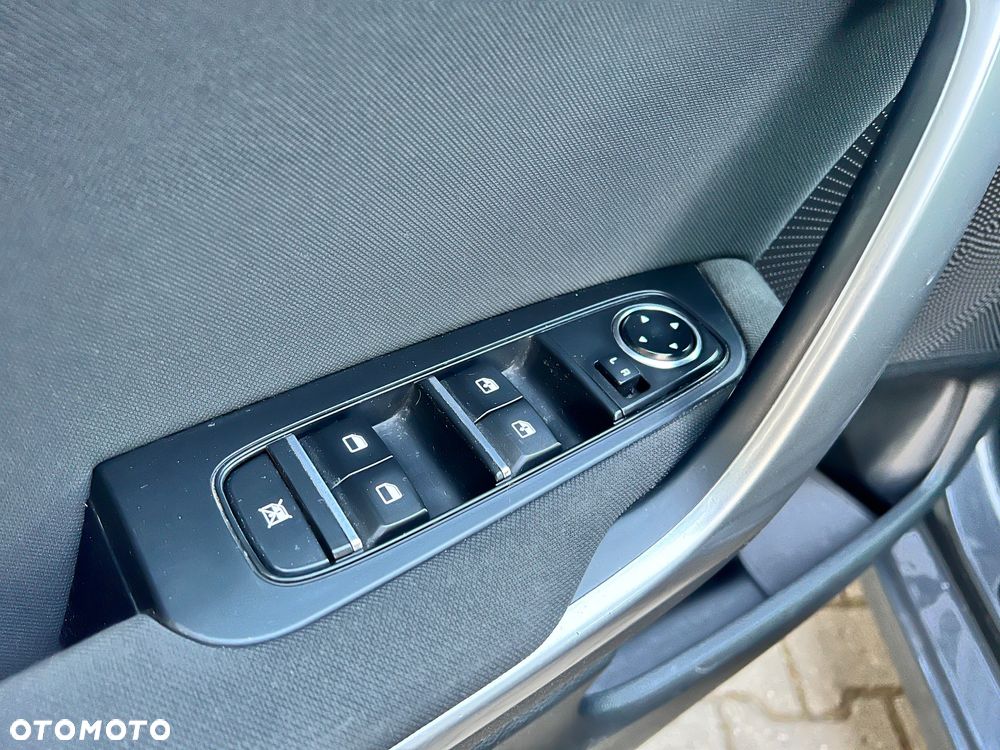 Kia Ceed 1.6 CRDi SCR L Business Line - 10