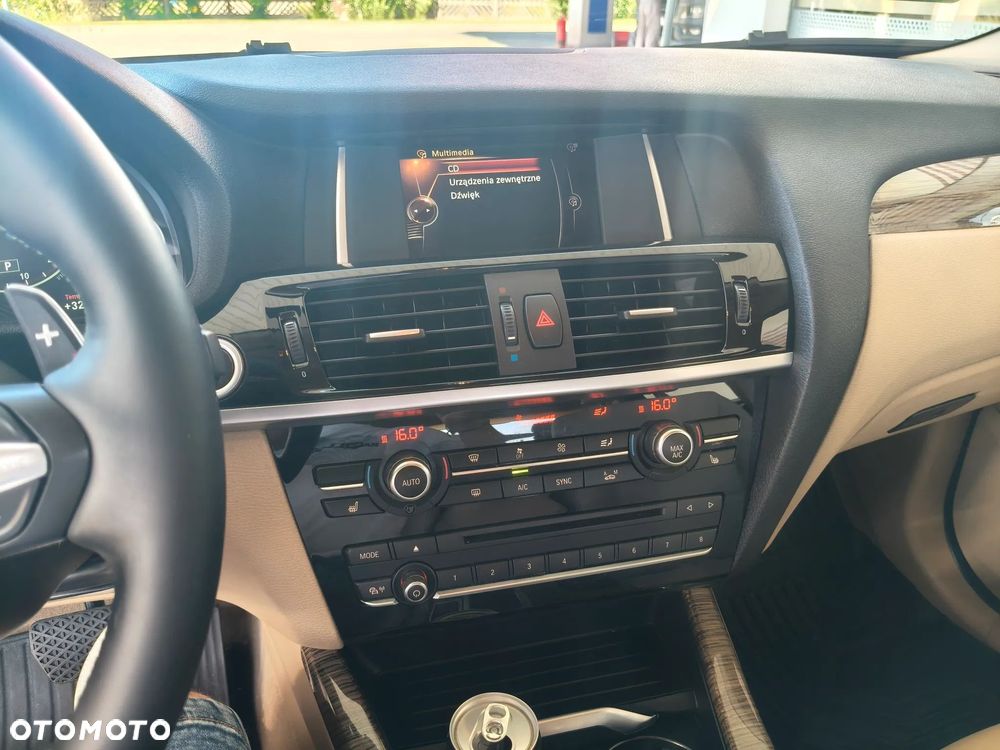 BMW X4 xDrive35d - 12