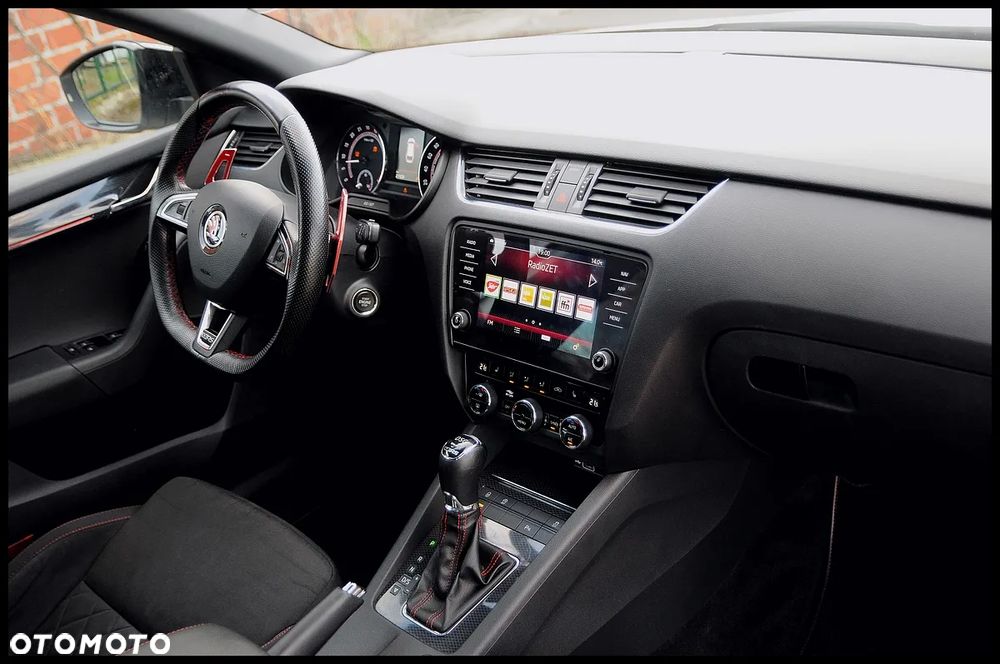 Skoda Octavia 2.0 TDI 4x4 DSG RS - 30