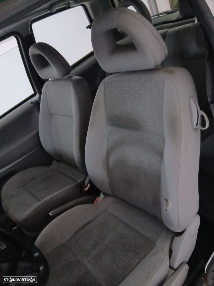 VW Lupo 1.4 TDi Confortline - 10