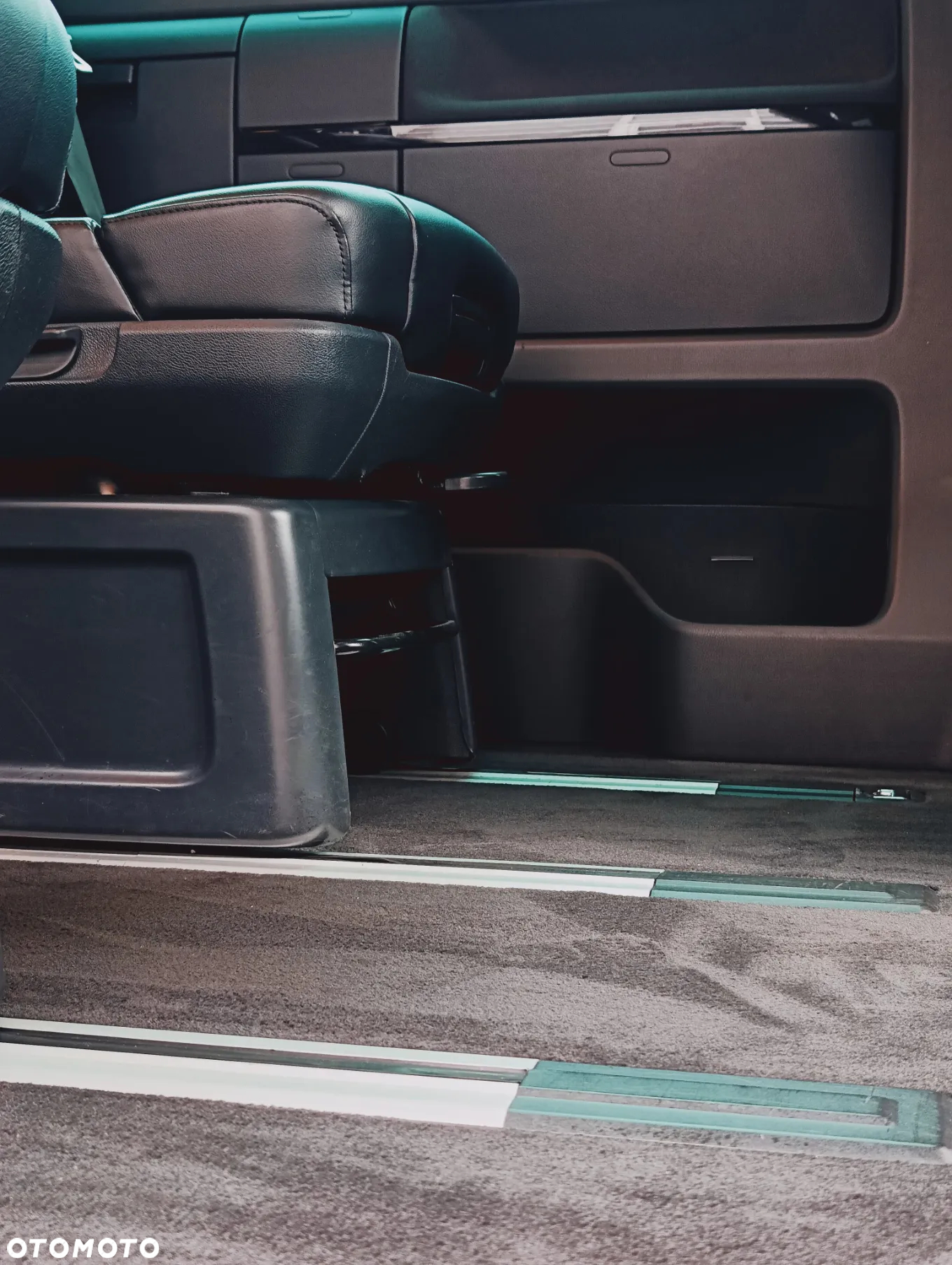 Volkswagen Multivan 2.0 BiTDI L1 Highline DSG - 19