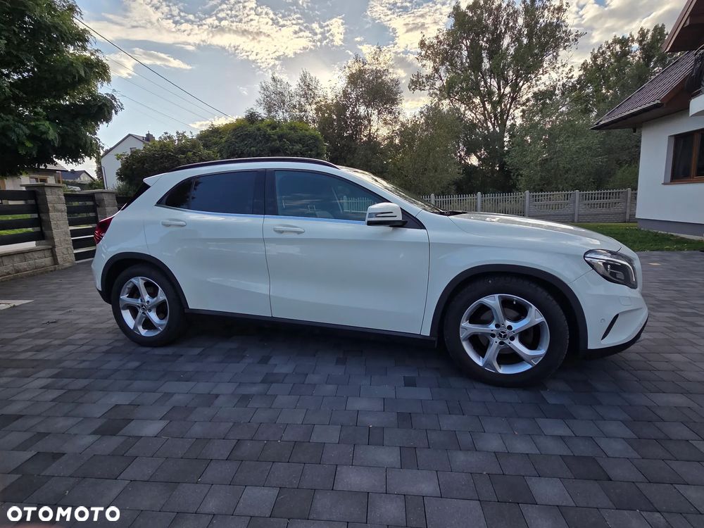 Mercedes-Benz GLA 180 (CDI) d - 14