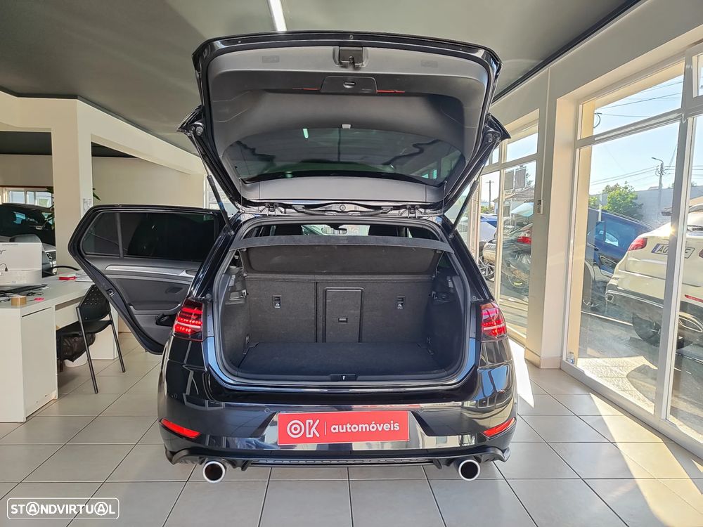 VW Golf GTI 2.0 TSI OPF DSG Performance - 16