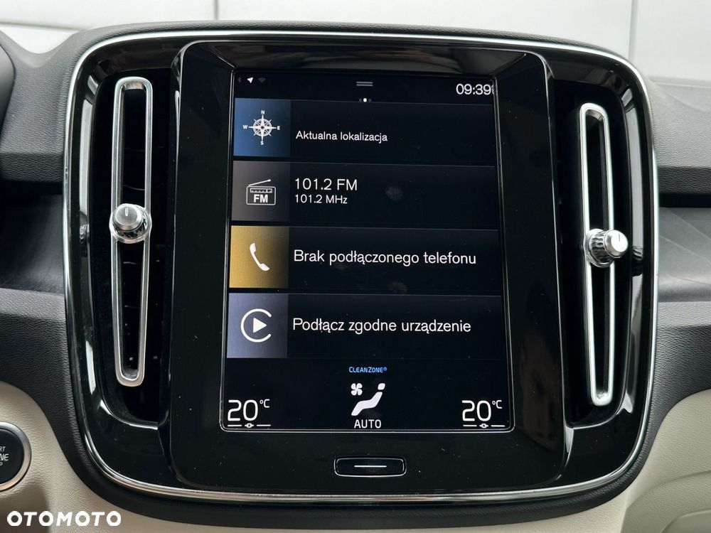 Volvo XC 40 - 31