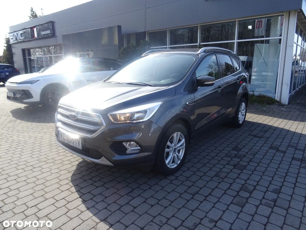 Ford Kuga - 1