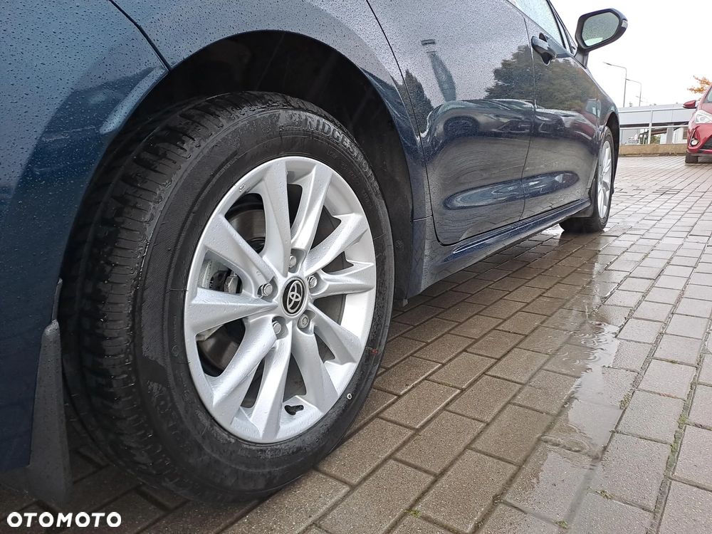 Toyota Corolla 1.8 Hybrid Comfort - 10