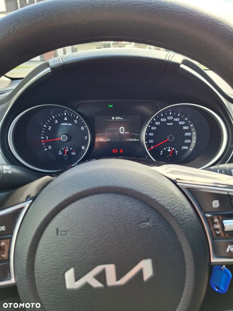 Kia Ceed 1.5 T-GDI M - 11