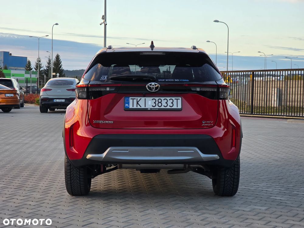 Toyota Yaris Cross Hybrid 1.5 Premiere Edition 4x4 - 24