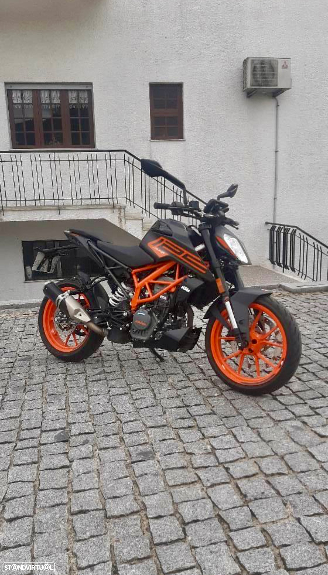 KTM 125 Duke - 3