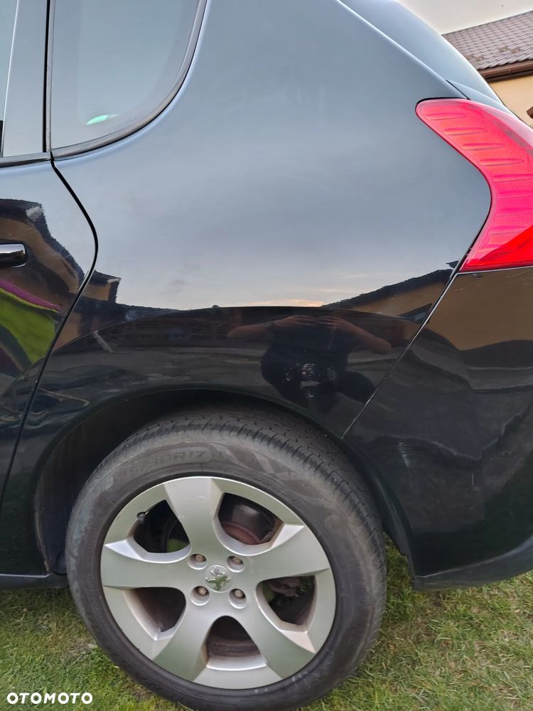 Peugeot 3008 2011