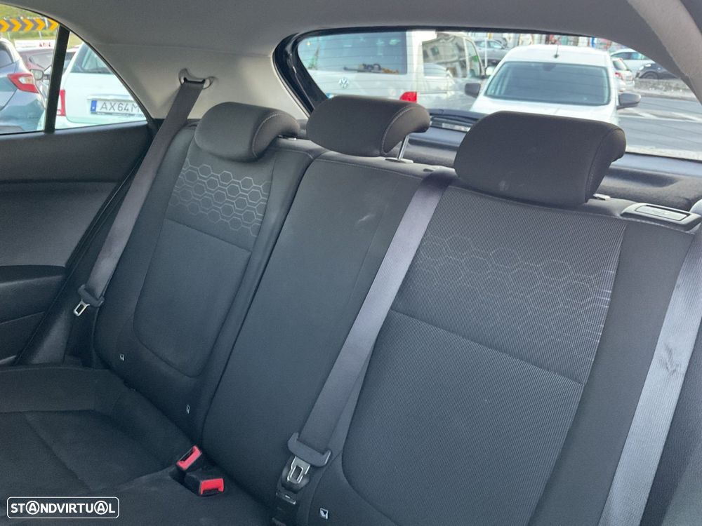 Kia Rio 1.0 T-GDi Move - 44