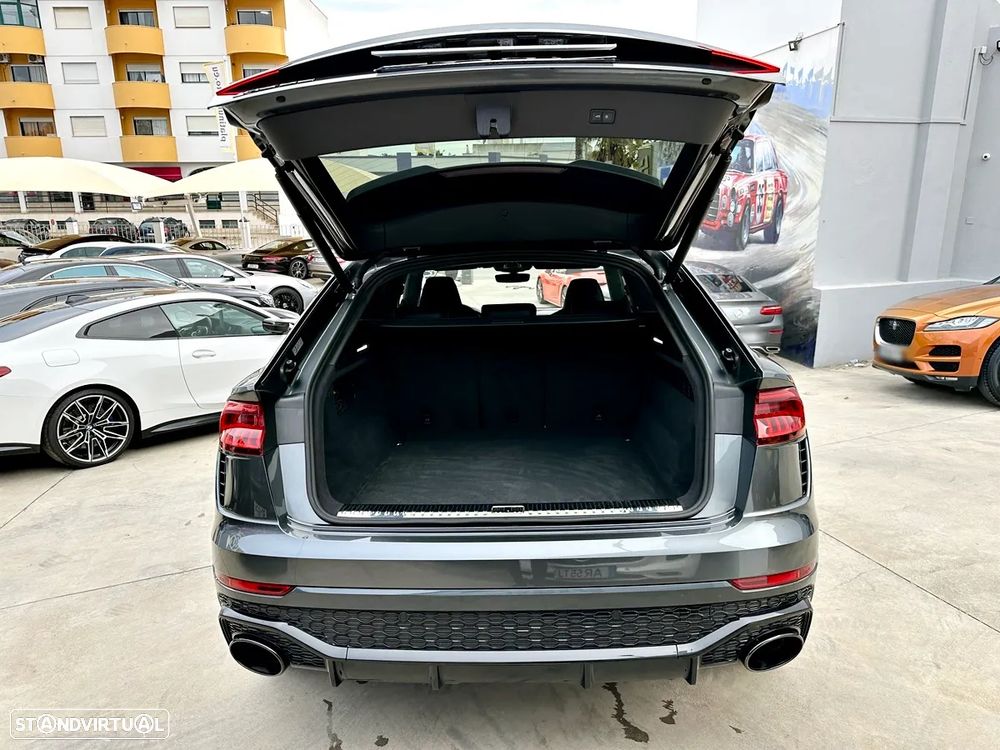 Audi RS Q8 4.0 TFSI quattro Tiptronic - 46