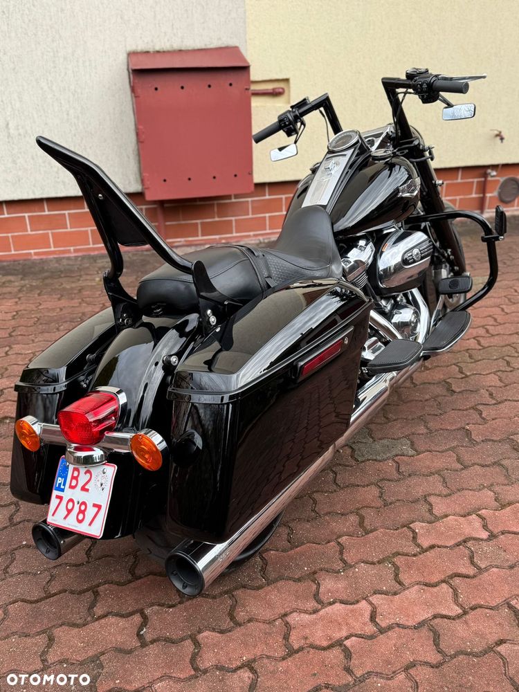 Harley-Davidson Touring Road King - 10