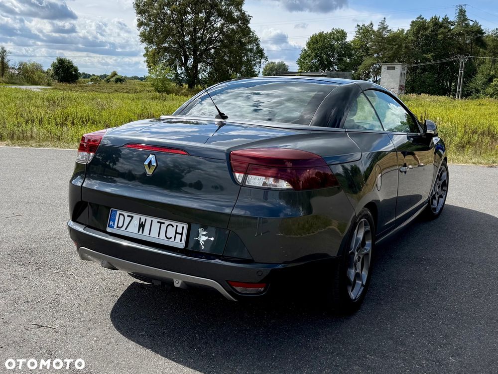 Renault Megane TCe 180 GT - 13