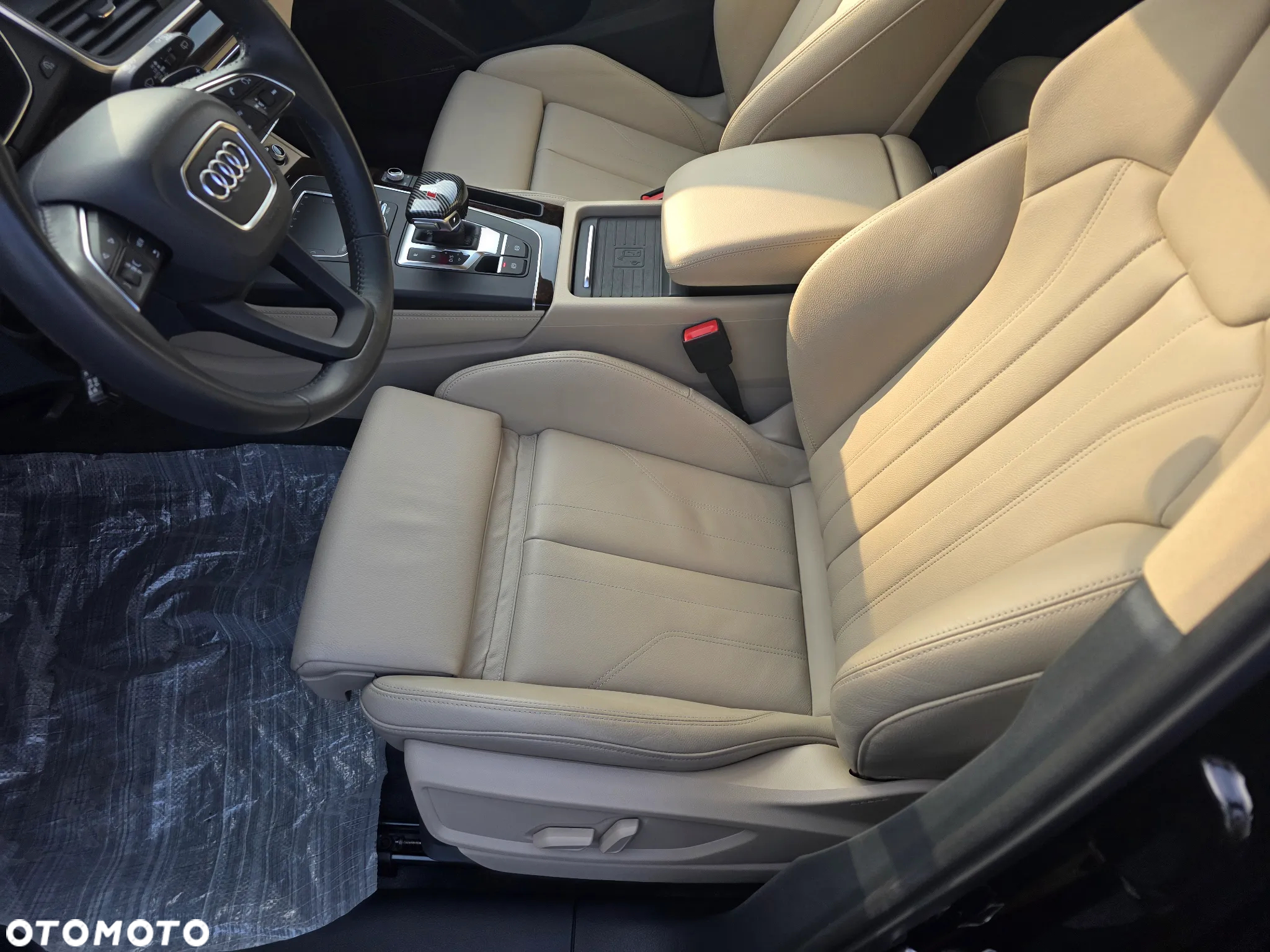 Audi Q5 2.0 TFSI Quattro Design S tronic - 27