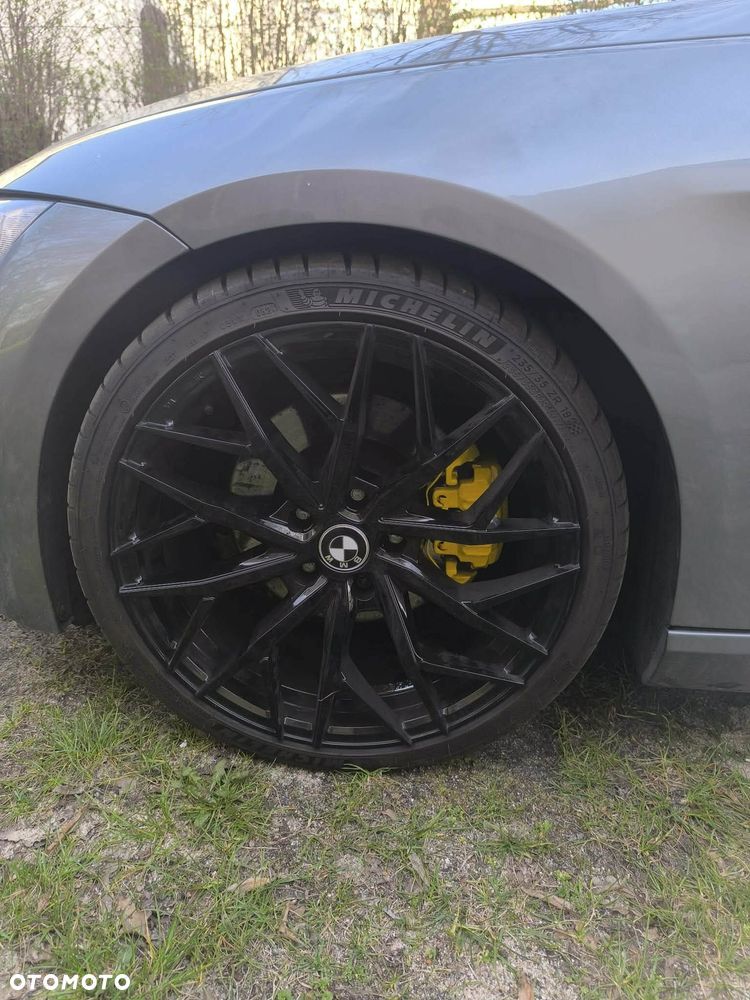 BMW Seria 3 325i - 16