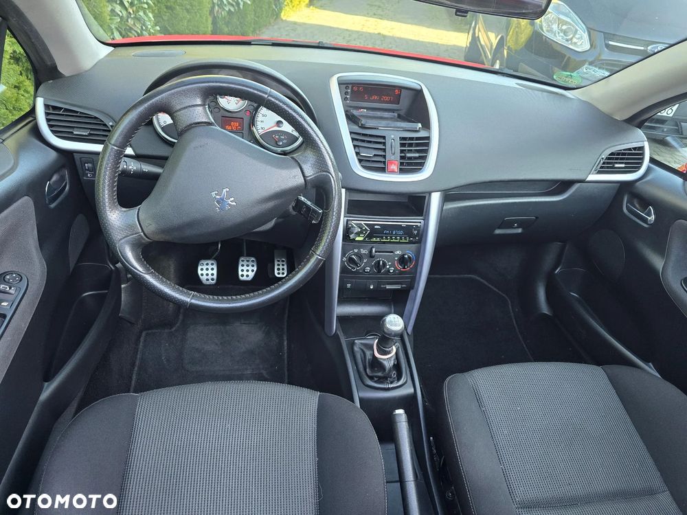 Peugeot 207 - 5