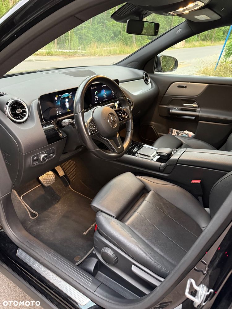 Mercedes-Benz GLA 200 Business Edition - 13