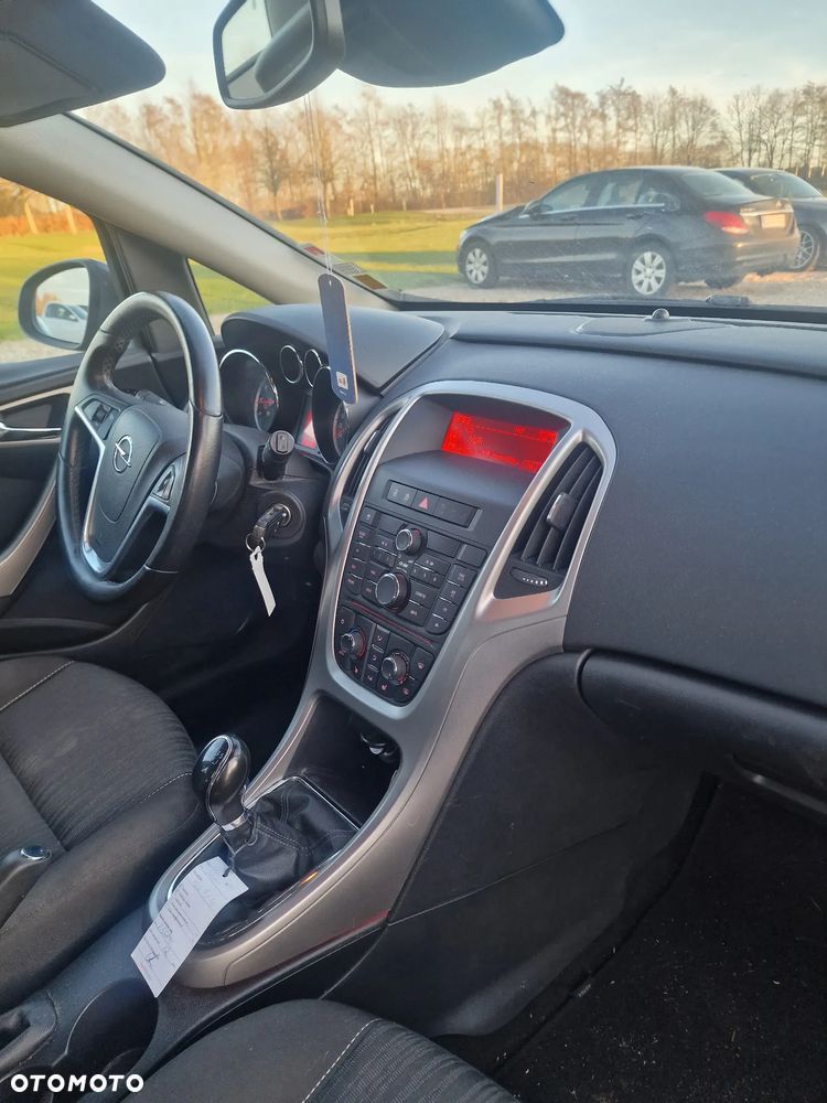 Opel Astra - 10
