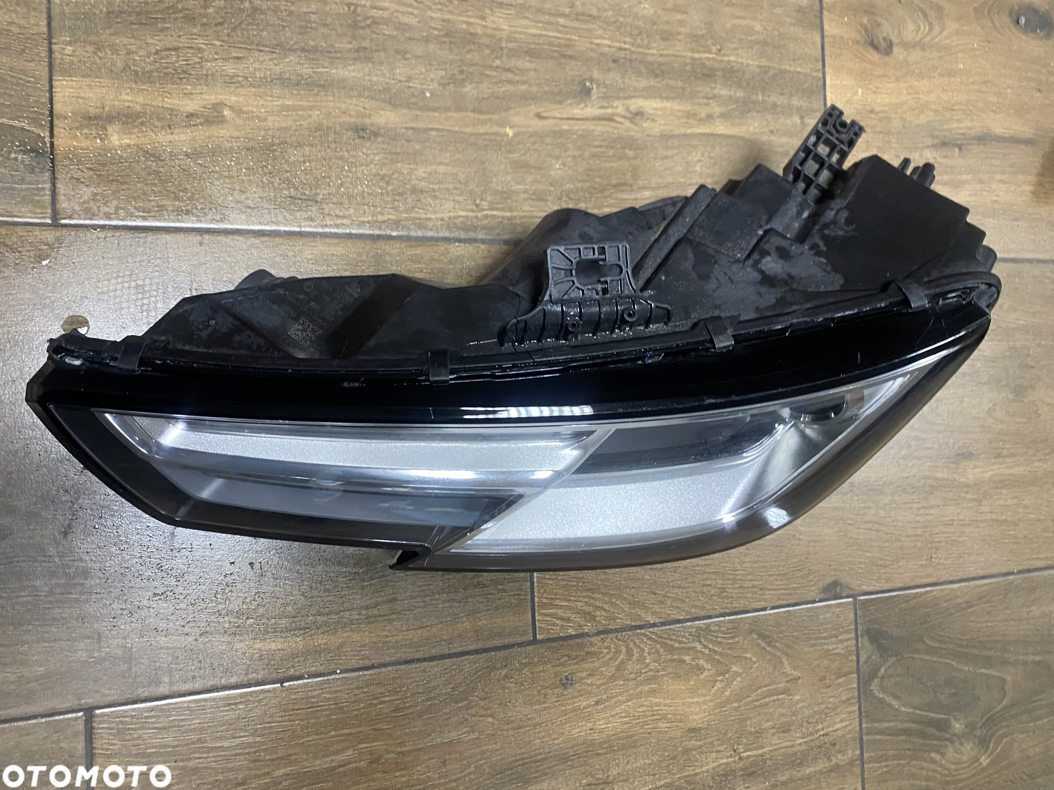 LAMPA LEWA PRZÓD AUDI A4 B9 XENON 8W0941005 CALA ORG - 2
