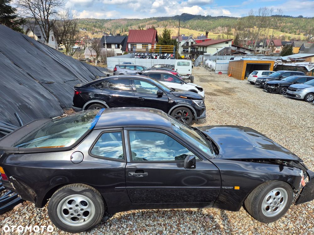 Porsche 944 - 9
