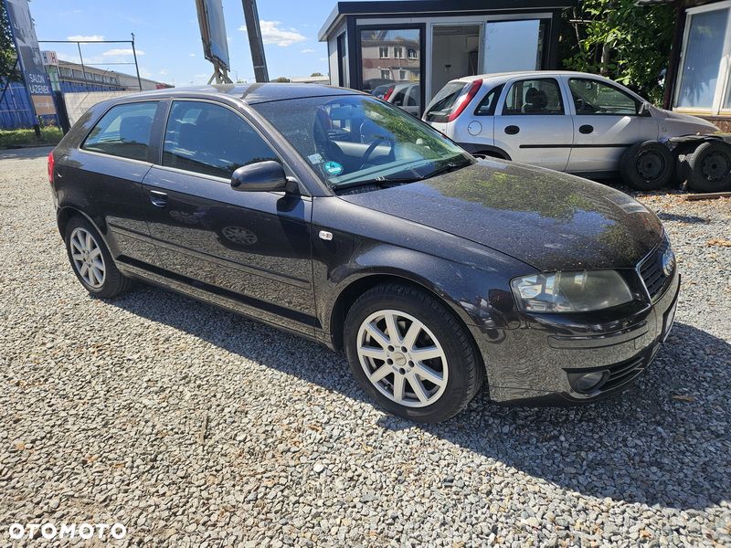 Audi A3 3-drzwiowe 1.6 Attraction - 13