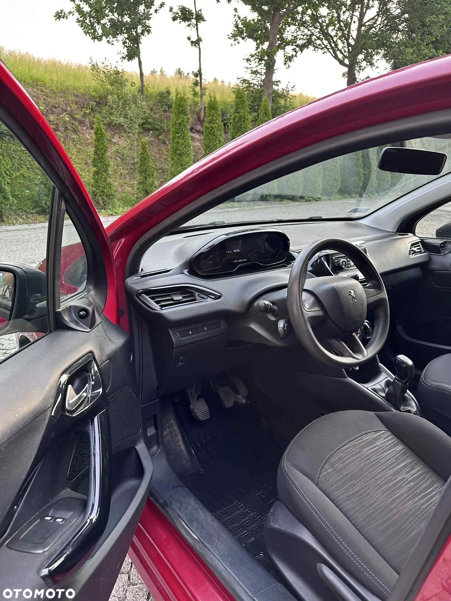 Peugeot 208 1.4 HDi Access - 6