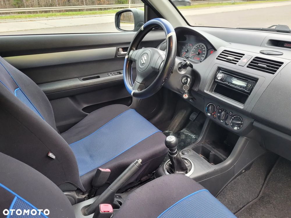 Suzuki Swift 1.3 Classic - 9
