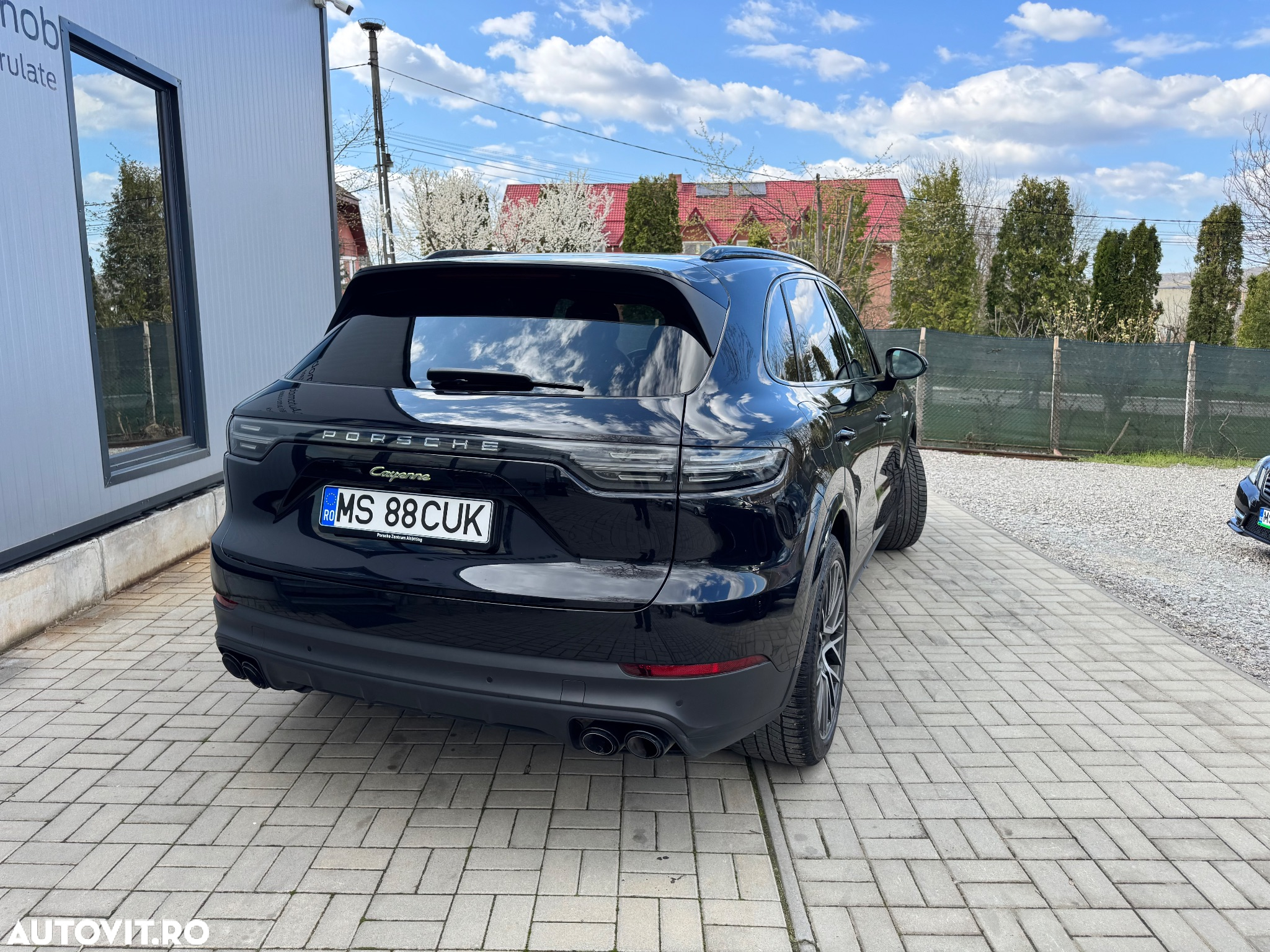 Porsche Cayenne - 17