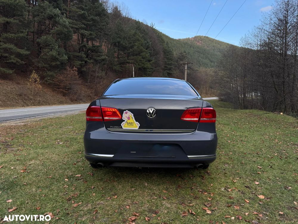 Volkswagen Passat 2.0 TDI 4Motion BlueMotion Technology DSG Highline - 19