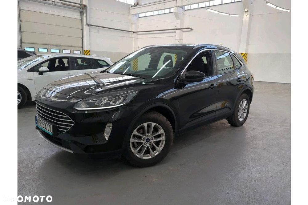 Ford Kuga - 1